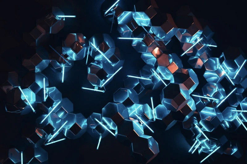 Technicien en chemise bleue travaillant sur armoire électrique industrielle, manipulant composants électroniques